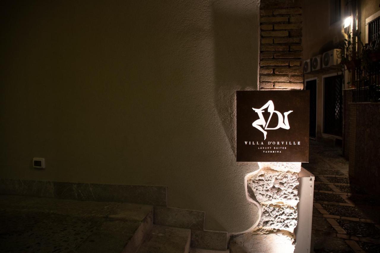 Villa D'Orville Luxury Suites Taormina Buitenkant foto