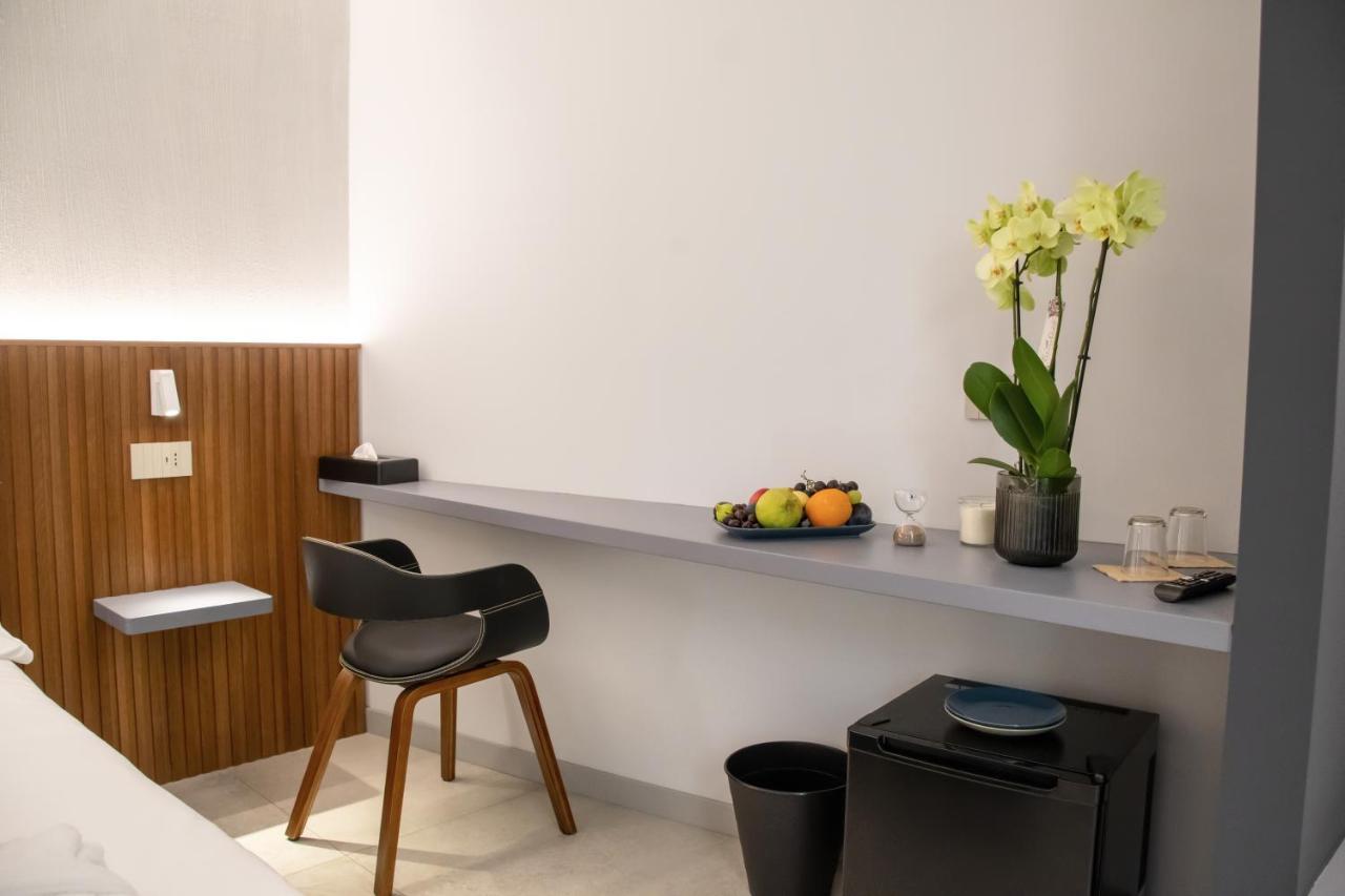 Villa D'Orville Luxury Suites Taormina Buitenkant foto