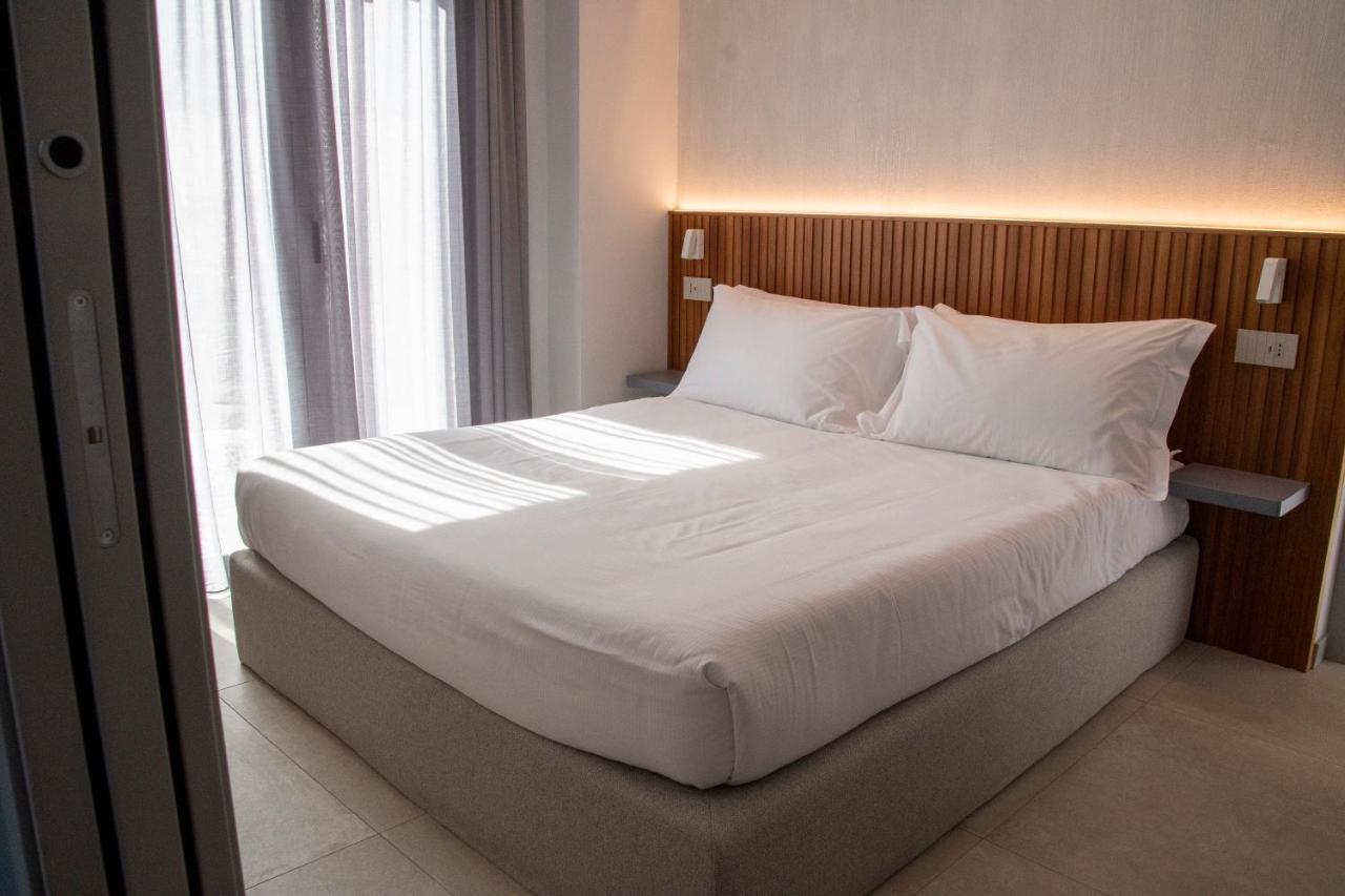 Villa D'Orville Luxury Suites Taormina Buitenkant foto